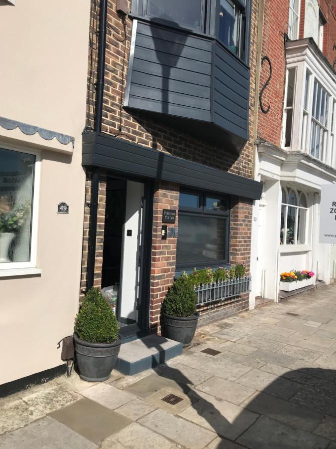 福特固小屋酒店 朴次茅斯 外观 照片